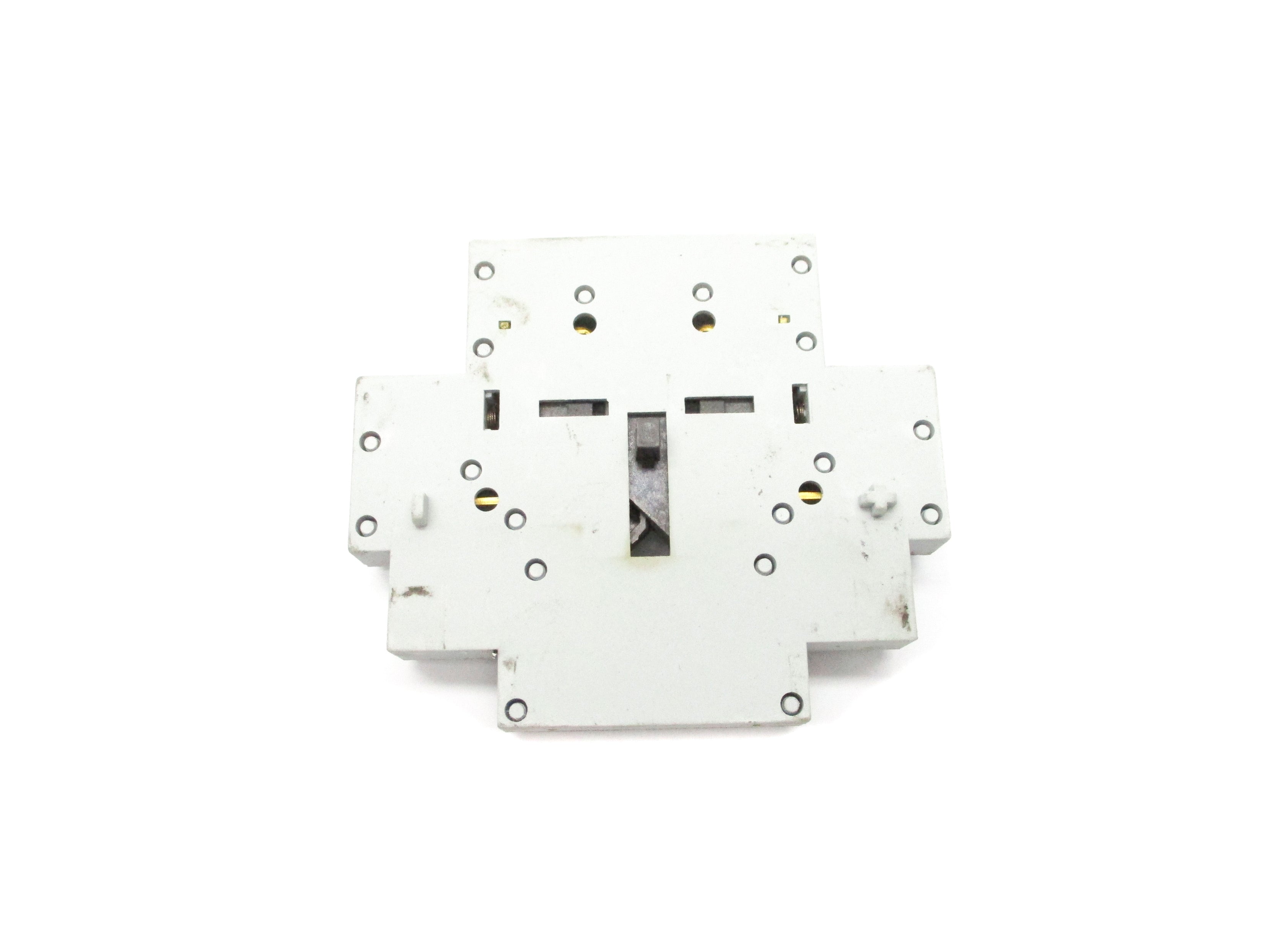 ALLEN BRADLEY 100-MCA02 SER. B 690V 10A UNMP