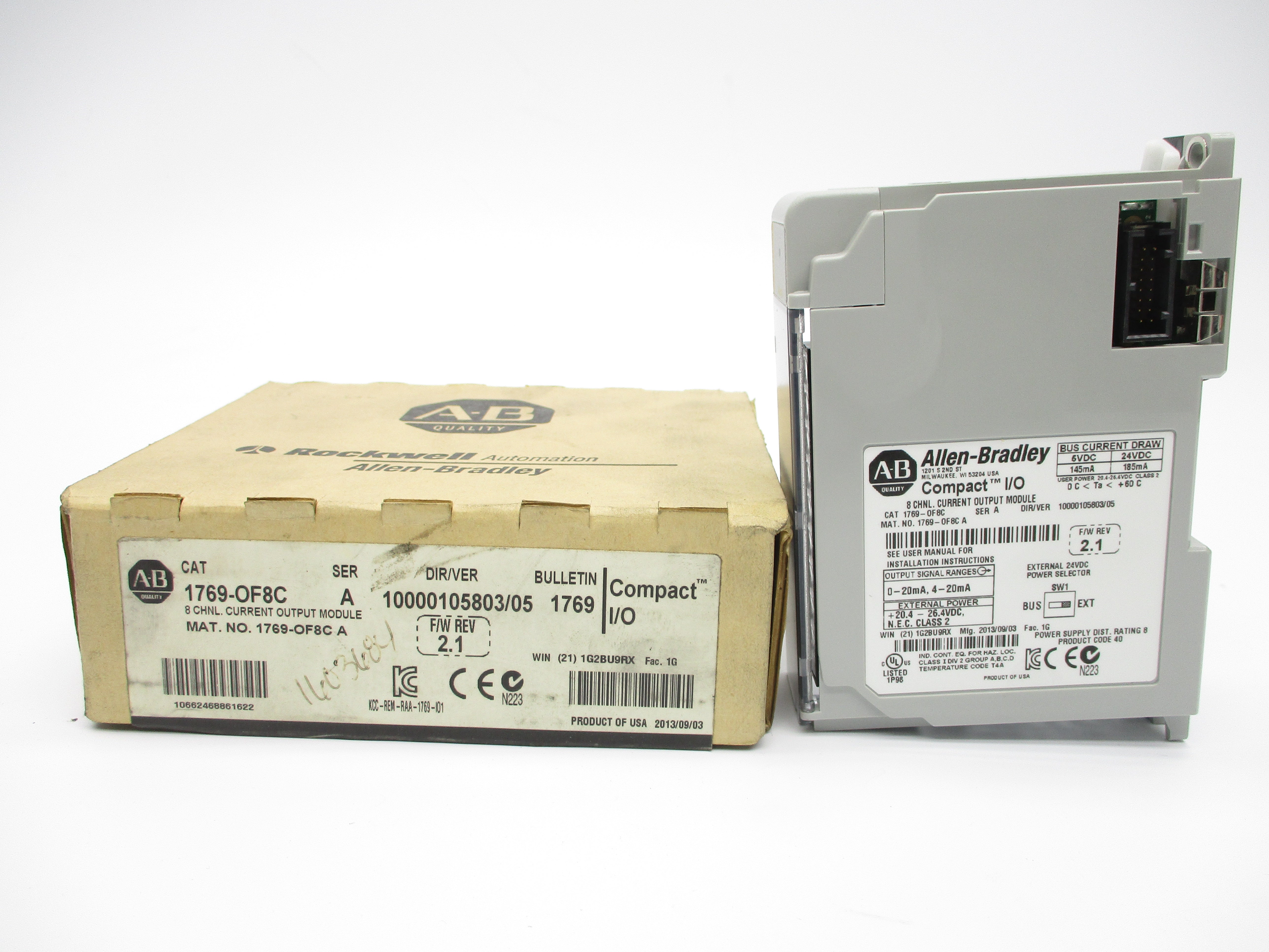 ALLEN BRADLEY 1769-OF8C SER. A F/W 2.1 24VDC NSMP