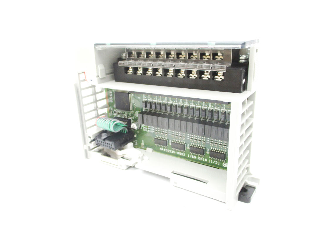 ALLEN BRADLEY 1769-OB16 SER. B F/W 3.1 24VDC NSMP