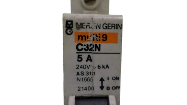 MERLIN GERIN 21400 CIRCUIT BREAKER 5A  UNMP