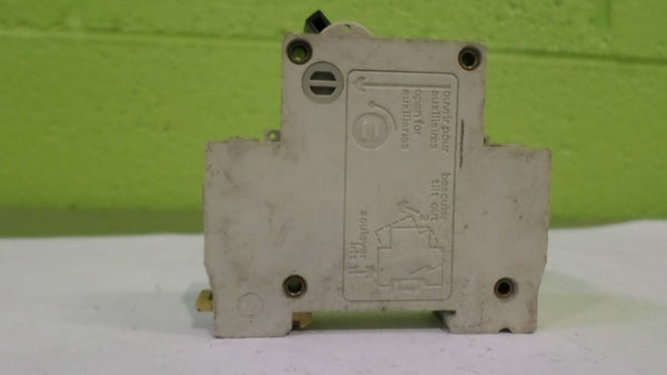 MERLIN GERIN 21400 CIRCUIT BREAKER 5A  UNMP