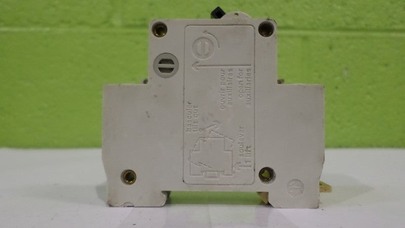 MERLIN GERIN 20854 CIRCUIT BREAKER 10A  UNMP