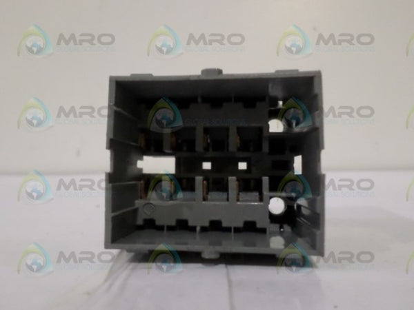 ABB B4-30-10 CONTACTOR TOP NSNP