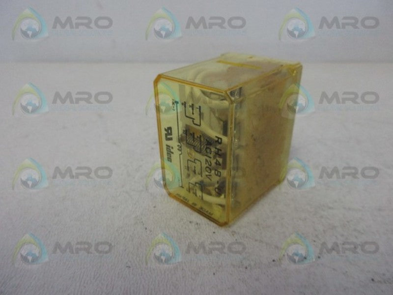 IDEC RH4BU 120V RELAY  UNMP