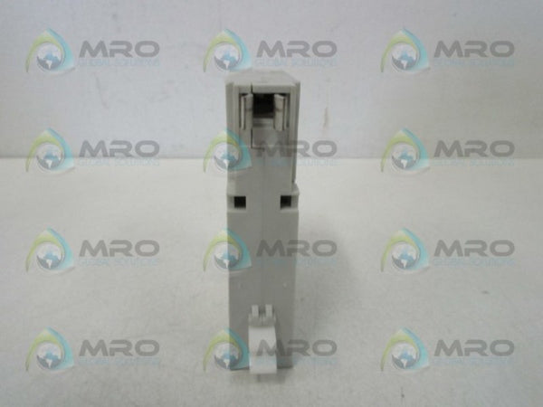SQUARE D QO132EC10 CIRCUIT BREAKER 32A  UNMP