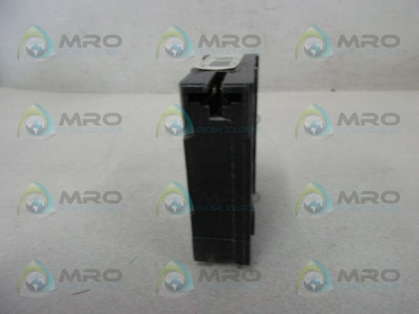 CUTLER HAMMER BR120 CIRCUIT BREAKER 20A  UNMP