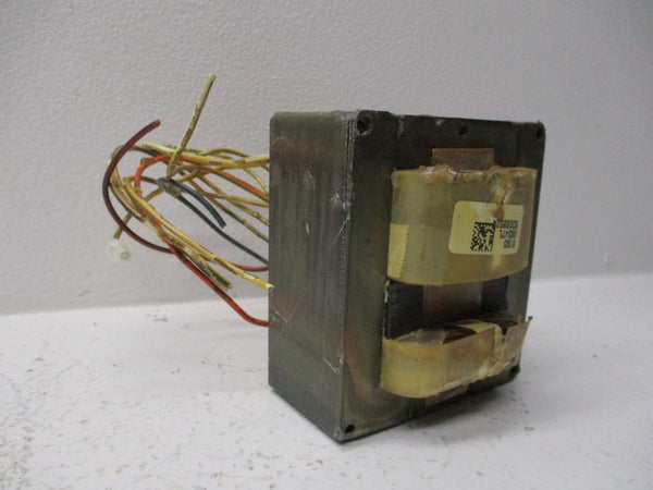 ADVANCE 71A8493  UNMP