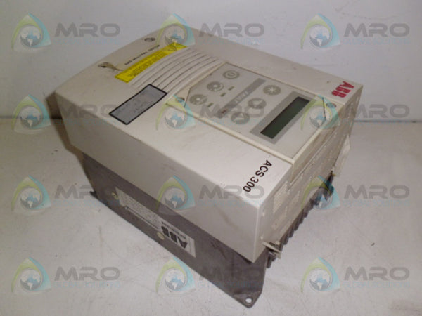 ABB ACS300 ACS311-2P7-3 AC DRIVE  UNMP