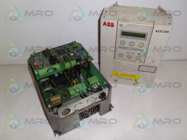 ABB ACS300 ACS311-2P7-3 AC DRIVE  UNMP