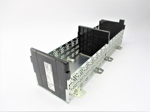 ALLEN BRADLEY 1756-A13 SER. B 24VDC 2.8A NSNP