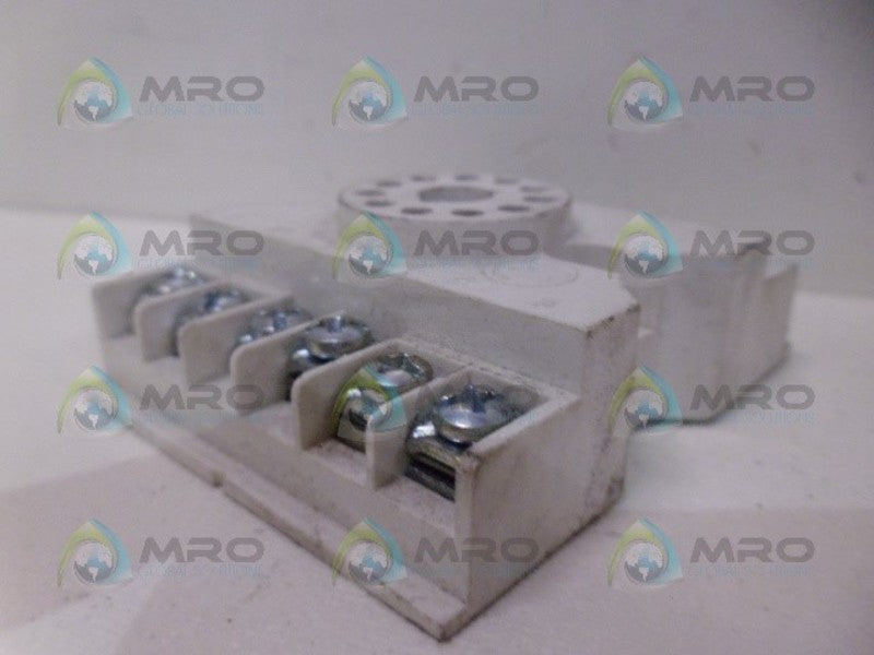 ACTION PAC 980-1523-00C RELAY SOCKET UNMP