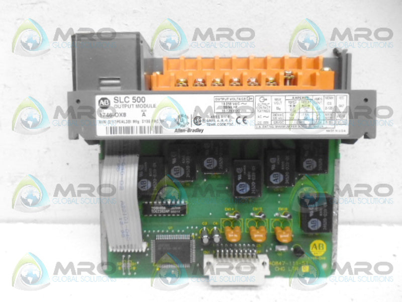 ALLEN BRADLEY 1746-OX8 SER. A OUTPUT MODULE (AS PICTURED) UNMP