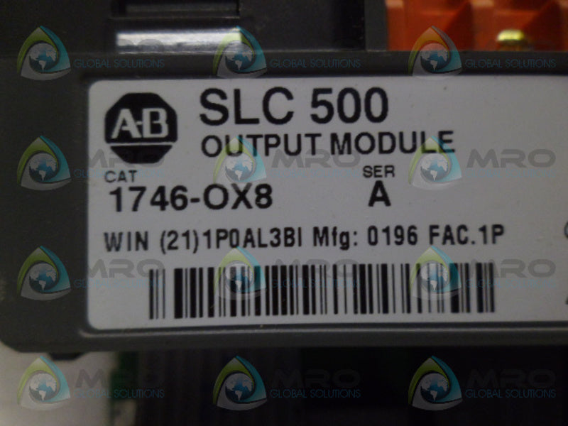 ALLEN BRADLEY 1746-OX8 SER. A OUTPUT MODULE (AS PICTURED) UNMP