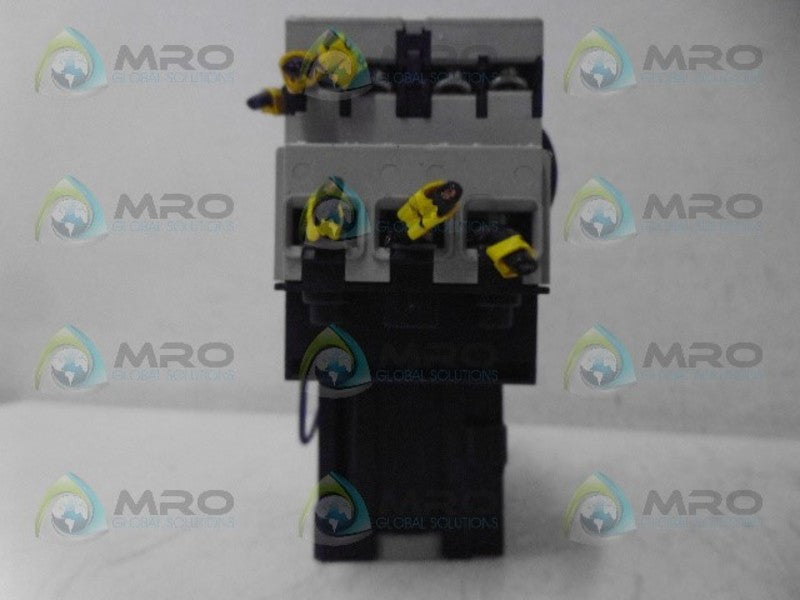 ALLEN BRADLEY 100-A09NZ3 SER. B CONTACTOR AND 193-AIE SER. A UNMP