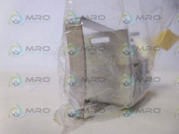 AGASTAT ECR0133001 RELAY LOCKING STRAPS NSMP