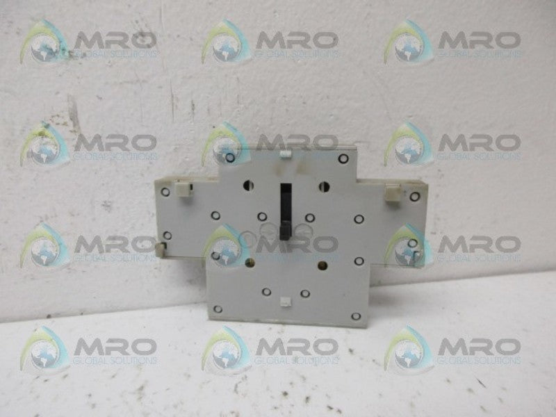 ALLEN BRADLEY 100-S SER. A 690V 10A UNMP