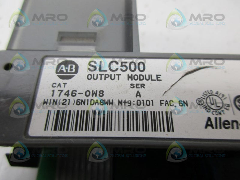 ALLEN BRADLEY 1746-OWB SER.A OUTPUT MODULE (AS PICTURED) UNMP
