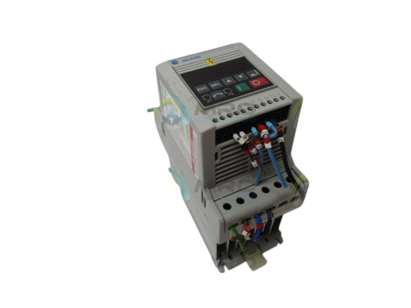 ALLEN BRADLEY 160S-AA02NSF1 SER. C F/W 7.06 AC DRIVE UNMP