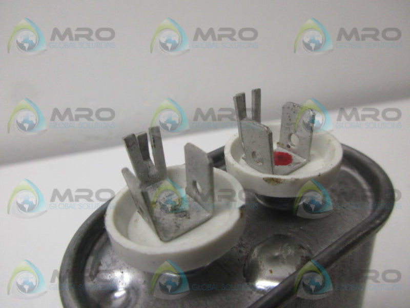 AEROVOX 30751-10 CAPACITOR  UNMP
