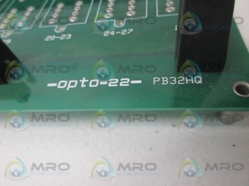 OPTO22 PB32HQ PROGRAMMABLE LOGIC CONTROLLER  UNMP