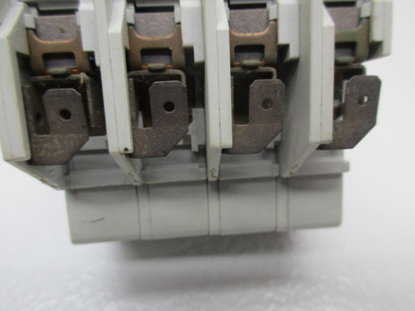 ALLEN BRADLEY 1492-CD2G040 SER. A CIRCUIT BREAKER  UNMP