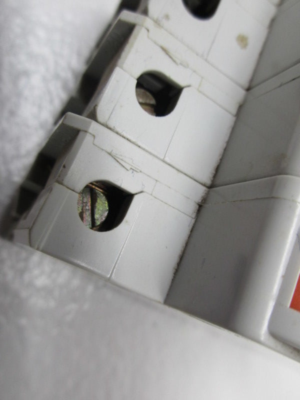 ALLEN BRADLEY 1492-CB2G030 SER. A CIRCUIT BREAKER  UNMP