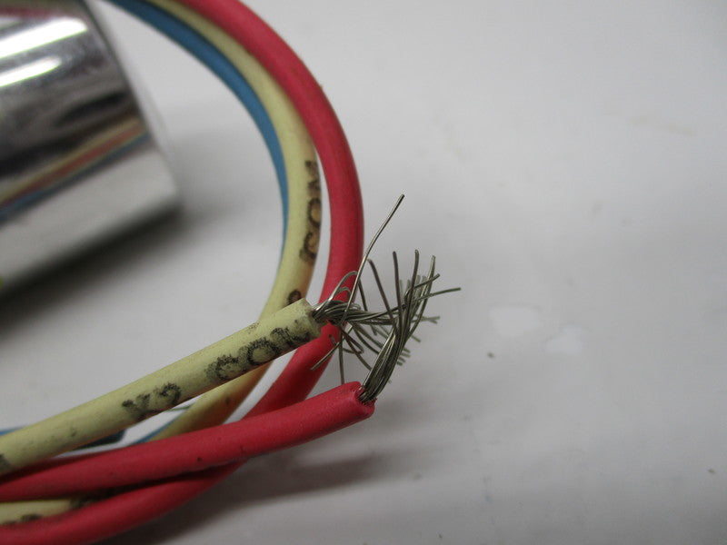 ADVANCE TRANSFORMER L1551  UNMP