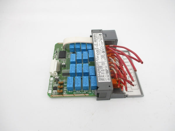ALLEN BRADLEY 1746-OW16 SER. D 5-265VAC 7.5A UNMP