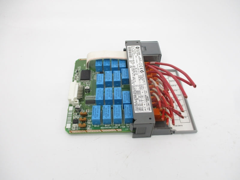 ALLEN BRADLEY 1746-OW16 SER. D 5-265VAC 7.5A UNMP