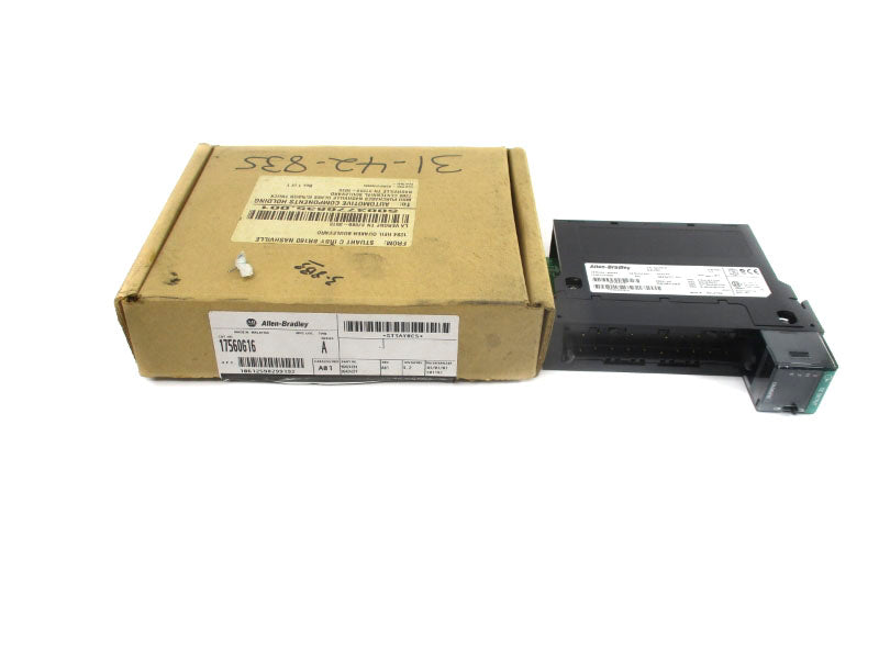 ALLEN BRADLEY 1756-OG16 SER. A 5.5VDC (NO TERMINAL) (NO DOOR) NSMP