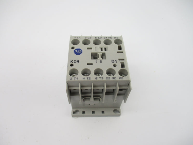 ALLEN BRADLEY 100-K09ZA01 SER. A 220VDC 20A NSNP