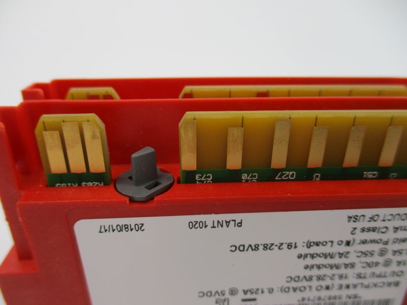 ALLEN BRADLEY 1734-OB8S SER. B 19.2-28.8VDC 8A UNMP