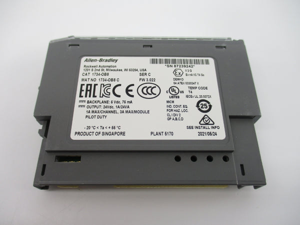 ALLEN BRADLEY 1734-OB8 SER. C  F/W 3.022 24VDC 1A NSMP