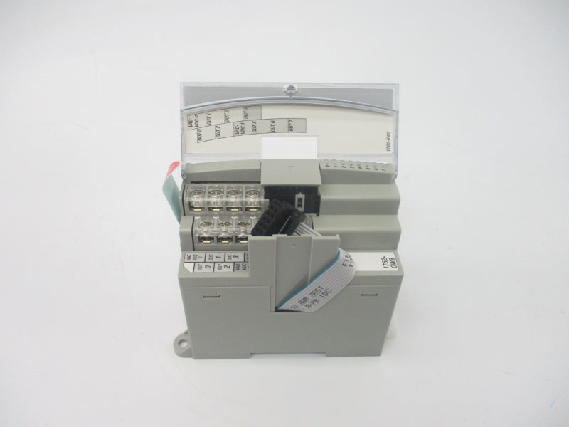 ALLEN BRADLEY 1762-OW8 SER. A 24VDC 0.09A NSMP