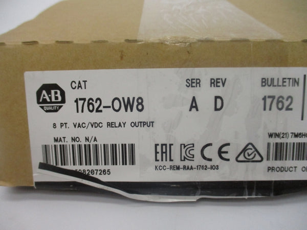 ALLEN BRADLEY 1762-OW8 SER. A 24VDC 0.09A NSMP