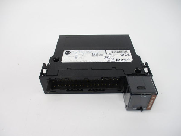 ALLEN BRADLEY 1756-IF8I SER. A F/W 2.013 24VDC (NO DOOR) NSMP