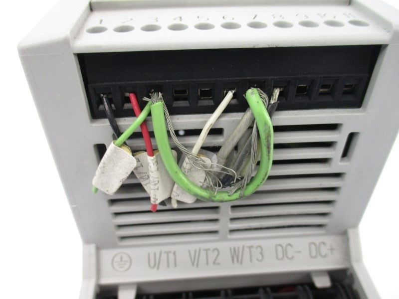 ALLEN BRADLEY 160-BA03NPS1 SER. C F/W 7.04 380-460V 2.8A UNMP