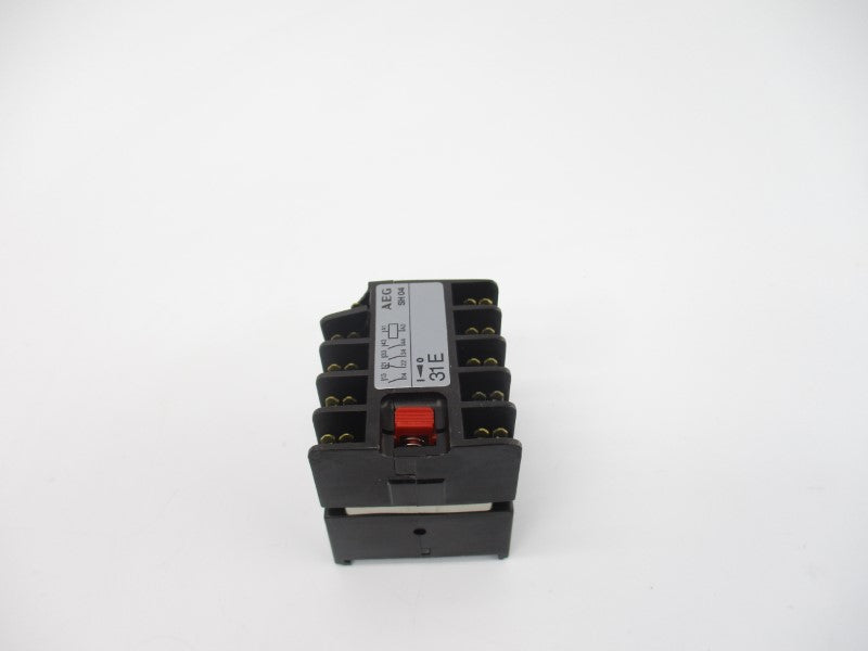 AEG SH0431E 24VDC 16A (AS PICTURED) NSNP