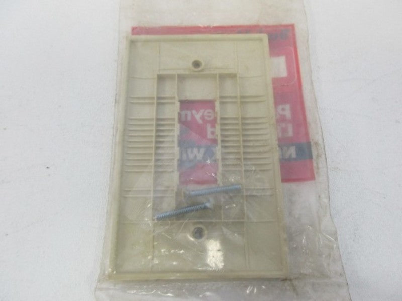 PASS & SEYMOUR LEGRAND TPD2-I DATACOM WALLPLATE NSMP