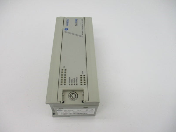 ALLEN BRADLEY 1761-L32AWA SER. C F/W 5.0 100-240VAC (AS PICTURED) NSNP