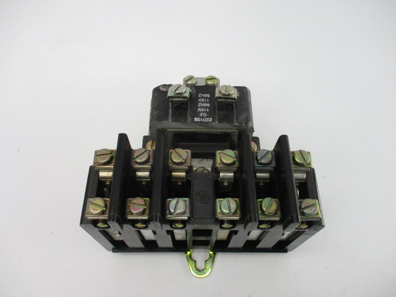 GENERAL ELECTRIC CR2810A14DE2 115V 10A NSNP