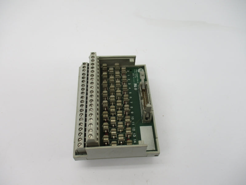ALLEN BRADLEY 1492-IFM20F-F24-2 SER. A 10-30VAC/DC UNMP