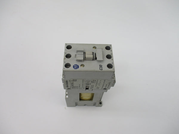 ALLEN BRADLEY 100-C30DJ00 SER. B 24VDC 50A (AS PICTURED) NSNP
