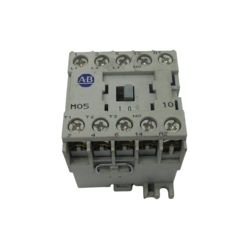 ALLEN BRADLEY 100-M05NZ43 SER. A 24VDC NSNP