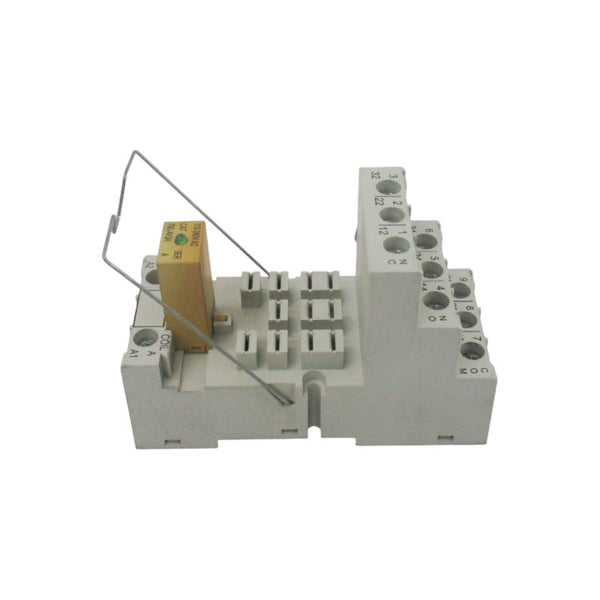 ALLEN BRADLEY 700-HN153 SER. B 300V 15A (AS PICTURED) NSNP