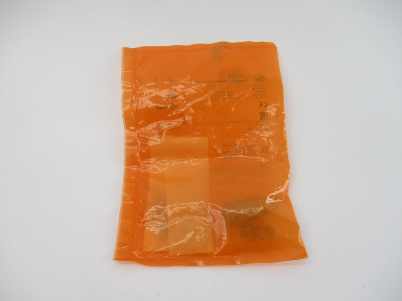 IFM EFECTOR IGT203 IGB3008BBPKG/M/V4A/US-104-DPS 10-36VDC NSMP