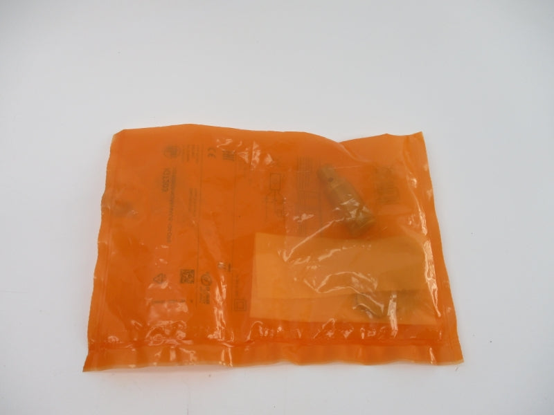 IFM EFECTOR IGT203 IGB3008BBPKG/M/V4A/US-104-DPS 10-36VDC NSMP