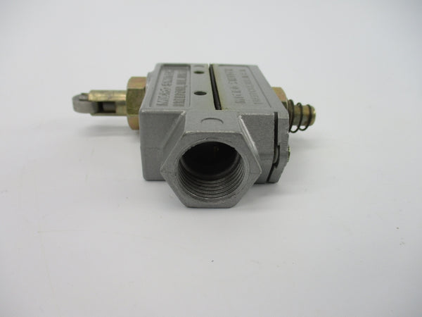 MICRO SWITCH BZE6-RQ8X2 480VAC 15A (GREY) NSNP