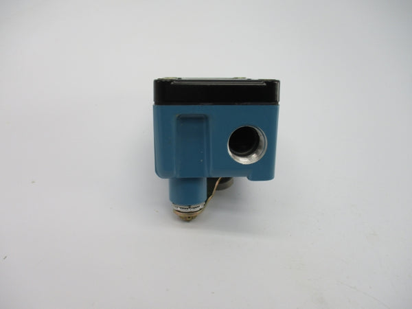 MICRO SWITCH OP-AR30 480VAC 15A NSNP