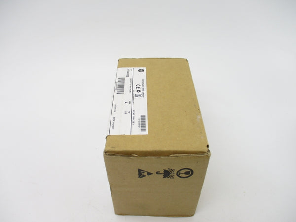 ALLEN BRADLEY 1769-L32E SER. A F/W 1.15 DATE: 2012 NSFS